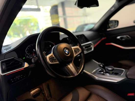 BMW-320i-2.0 16V TURBO FLEX M SPORT AUTOMÁTICO BMW-320i-2021