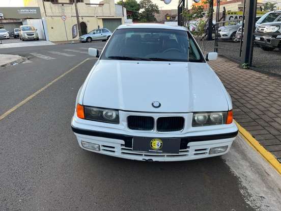 BMW-325i-2.5 SEDAN 24V GASOLINA 4P AUTOMÁTICO BMW-325i-1995