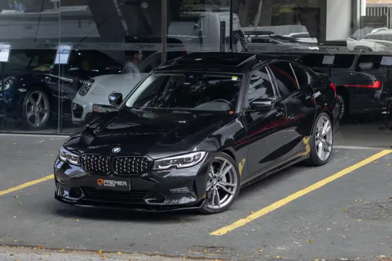 BMW 330i 2.0 16V TURBO GASOLINA SPORT AUTOMÁTICO BMW 330i 2.0 16V TURBO GASOLINA SPORT AUTOMÁTICO