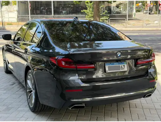 BMW-530e-2.0 16V TWINPOWER HÍBRIDO LUXURY AUTOMÁTICO BMW-530e-2022