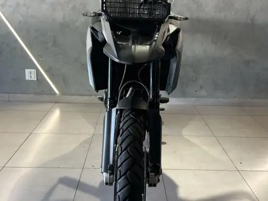 BMW-F 800 GS BMW-F 800 GS-2013