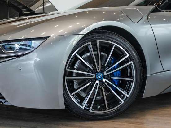 BMW-i8-1.5 12V HYBRID EDRIVE ROADSTER AUTOMÁTICO BMW-i8-2020