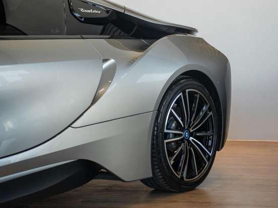 BMW-i8-1.5 12V HYBRID EDRIVE ROADSTER AUTOMÁTICO BMW-i8-2020