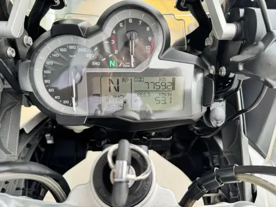 BMW-R 1200 GS ADVENTURE-2016