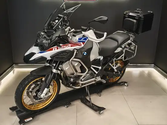 BMW-R 1250 GS ADVENTURE PREMIUM RALLYE BMW-R 1250 GS ADVENTURE PREMIUM RALLYE-2022