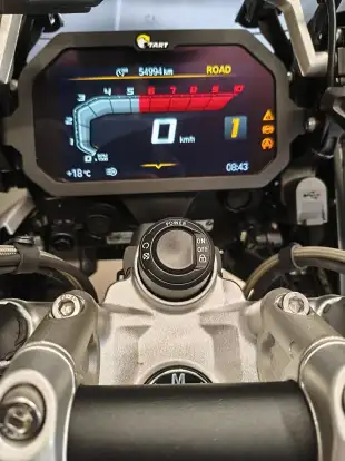 BMW-R 1250 GS ADVENTURE PREMIUM RALLYE BMW-R 1250 GS ADVENTURE PREMIUM RALLYE-2022