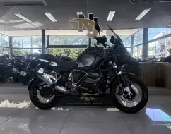 BMW R 1250 GS ADVENTURE TRIPLE BLACK BMW R 1250 GS ADVENTURE TRIPLE BLACK