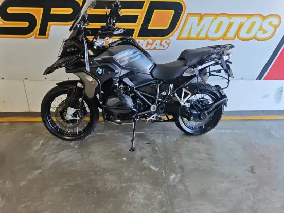 BMW-R 1250 GS PREMIUM TRIPLE BLACK BMW-R 1250 GS PREMIUM TRIPLE BLACK-2022