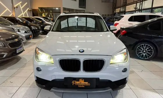 BMW X1 2.0 16V TURBO GASOLINA SDRIVE20I 4P AUTOMÁTICO BMW X1 2.0 16V TURBO GASOLINA SDRIVE20I 4P AUTOMÁTICO