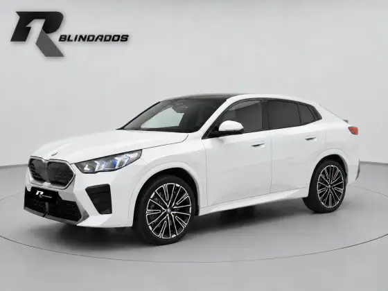 BMW X2 2.0 TURBO GASOLINA XDRIVE20I M SPORT STEPTRONIC BMW X2 2.0 TURBO GASOLINA XDRIVE20I M SPORT STEPTRONIC