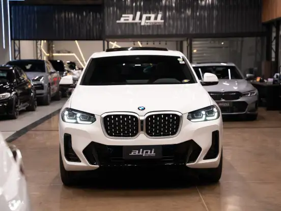BMW-X4-2.0 16V GASOLINA XDRIVE30I M SPORT STEPTRONIC BMW-X4-2023