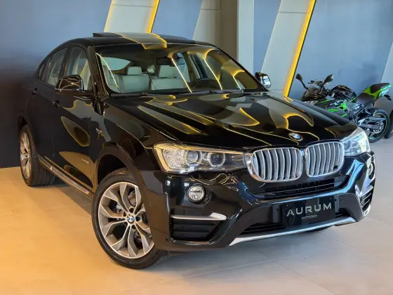 BMW X4 2.0 28I X LINE 4X4 16V TURBO GASOLINA 4P AUTOMÁTICO BMW X4 2.0 28I X LINE 4X4 16V TURBO GASOLINA 4P AUTOMÁTICO