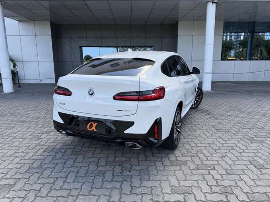 BMW-X4-2.0 16V GASOLINA XDRIVE30I M SPORT STEPTRONIC BMW-X4-2022
