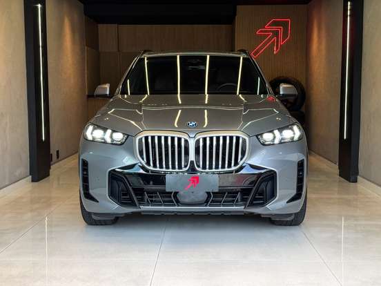 BMW-X5-3.0 I6 TURBO HÍBRIDO XDRIVE50E M SPORT AUTOMÁTICO BMW-X5-2025