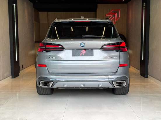 BMW-X5-3.0 I6 TURBO HÍBRIDO XDRIVE50E M SPORT AUTOMÁTICO BMW-X5-2025