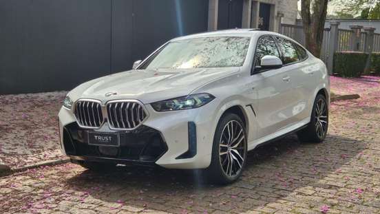 BMW-X6-2024