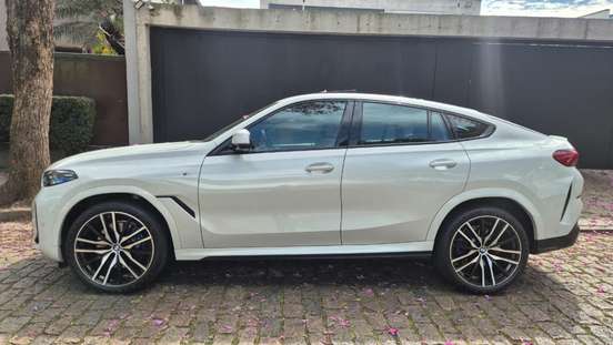 BMW-X6-2024
