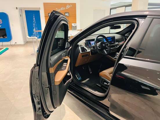 BMW-X6-2023