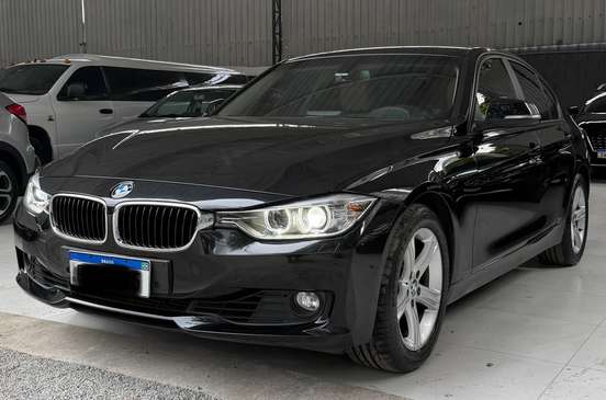 BMW-320i-2013