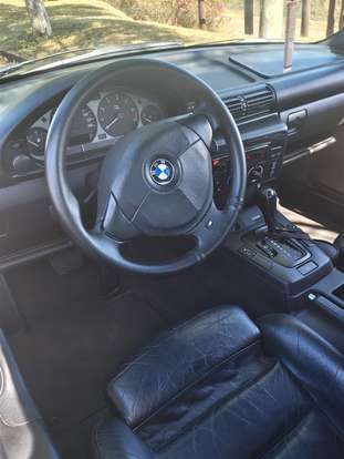 BMW-323Ti-1998