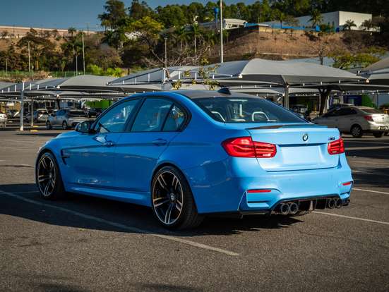 BMW-M3-3.0 I6 GASOLINA SEDAN AUTOMÁTICO BMW-M3-2016