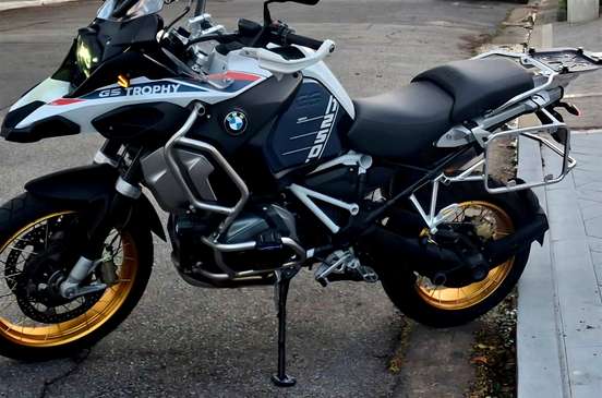 BMW-R 1250 GS ADVENTURE PREMIUM-2023