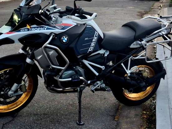 BMW-R 1250 GS ADVENTURE PREMIUM BMW-R 1250 GS ADVENTURE PREMIUM-2023