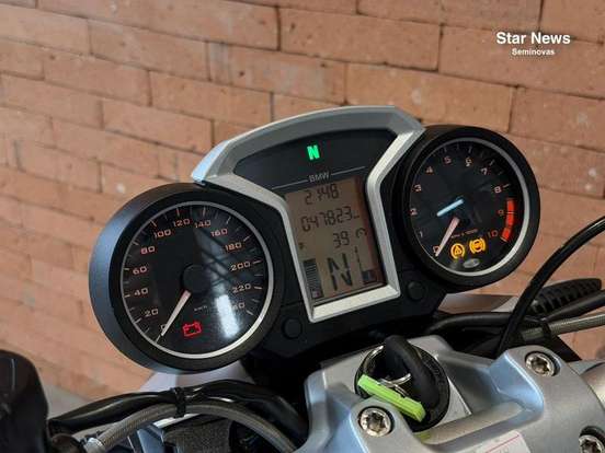 BMW-R 1200 R CLASSIC BMW-R 1200 R CLASSIC-2012
