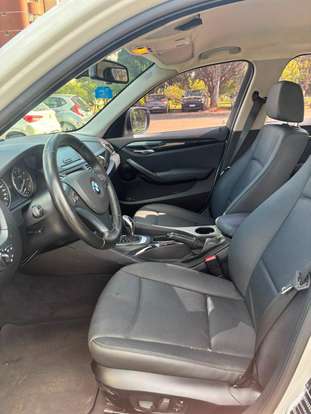 BMW-X1-2012