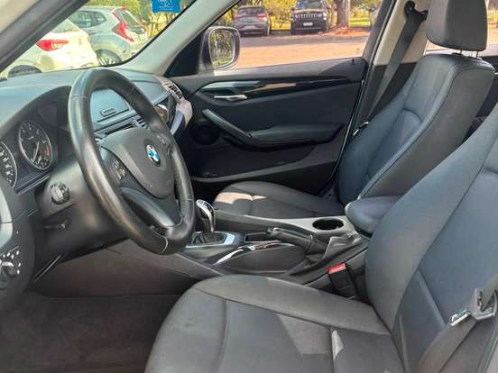 BMW-X1-2.0 16V TURBO GASOLINA SDRIVE20I 4P AUTOMÁTICO BMW-X1-2012
