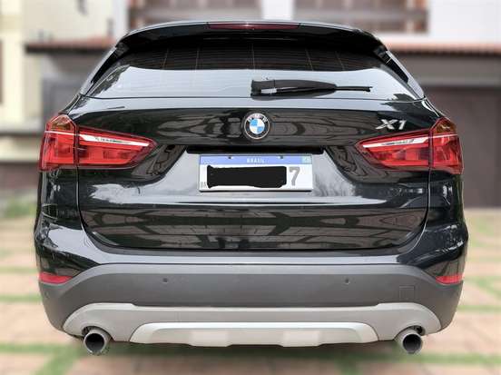 BMW-X1-2016