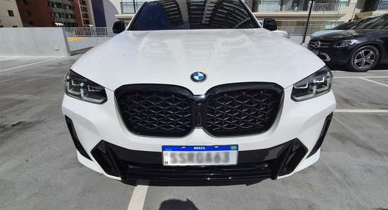 BMW-X4-2023