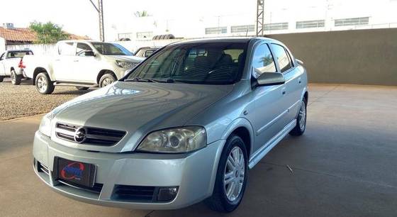 CHEVROLET ASTRA 2.0 MPFI ADVANTAGE 8V FLEX 4P MANUAL