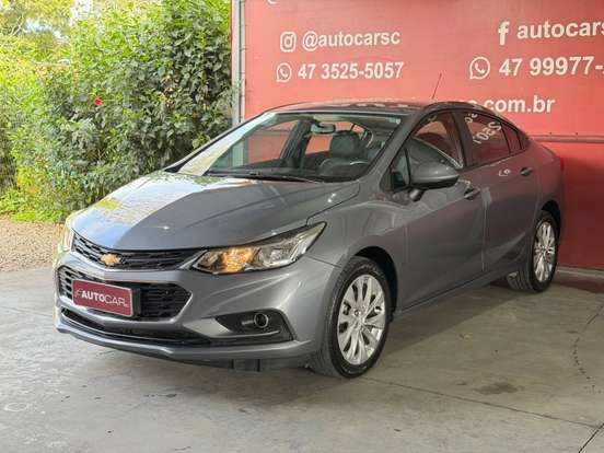 CHEVROLET-CRUZE-2017