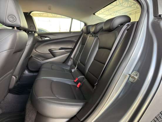 CHEVROLET-CRUZE-2017