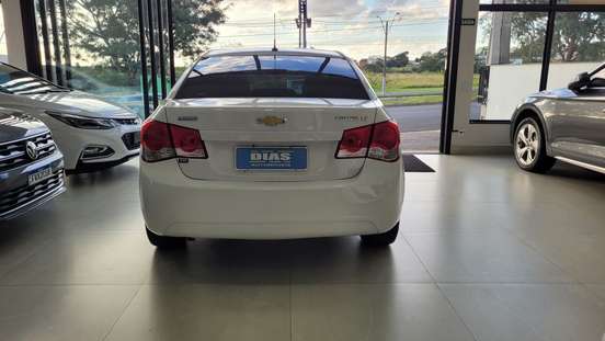 CHEVROLET-CRUZE-2015