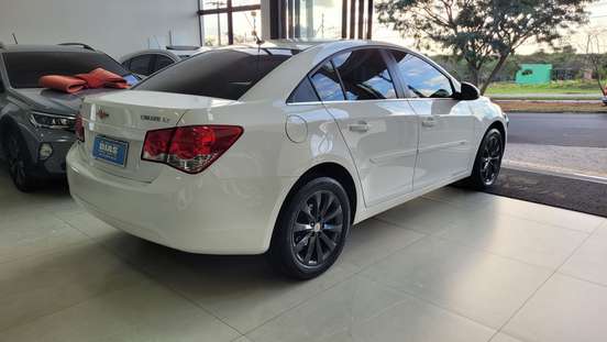 CHEVROLET-CRUZE-2015