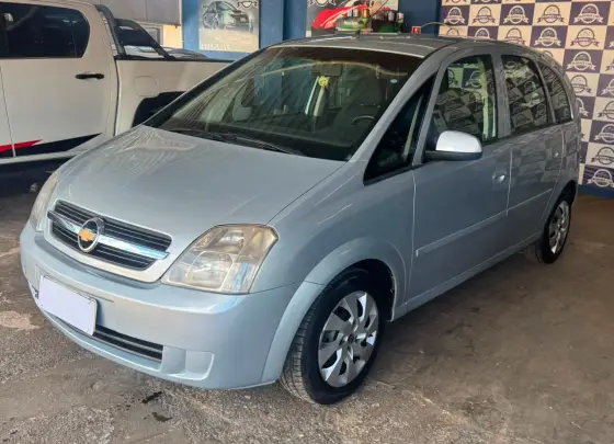 CHEVROLET MERIVA 1.8 MPFI JOY 8V FLEX 4P MANUAL CHEVROLET MERIVA 1.8 MPFI JOY 8V FLEX 4P MANUAL