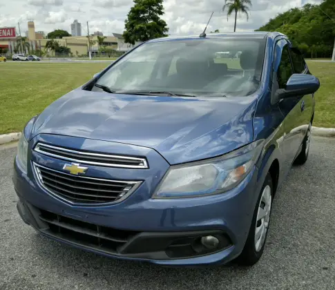 CHEVROLET ONIX 1.0 MPFI LT 8V FLEX 4P MANUAL CHEVROLET ONIX 1.0 MPFI LT 8V FLEX 4P MANUAL