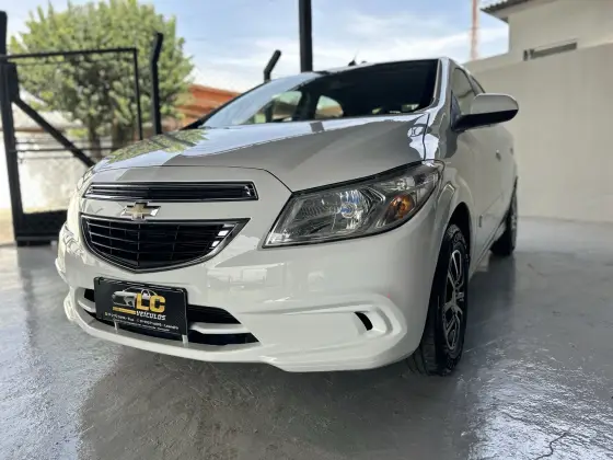 CHEVROLET ONIX 1.0 MPFI LT 8V FLEX 4P MANUAL CHEVROLET ONIX 1.0 MPFI LT 8V FLEX 4P MANUAL