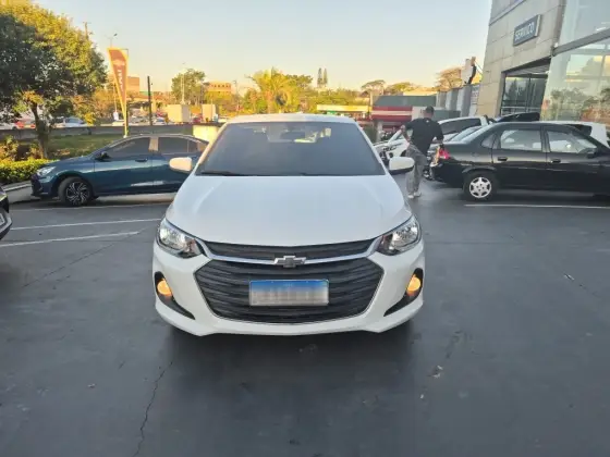 CHEVROLET ONIX 1.0 TURBO FLEX PLUS LT MANUAL CHEVROLET ONIX 1.0 TURBO FLEX PLUS LT MANUAL