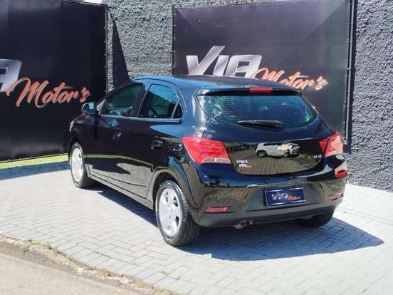 CHEVROLET-ONIX-1.4 MPFI ACTIV 8V FLEX 4P MANUAL CHEVROLET-ONIX-2018