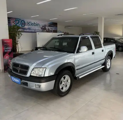 CHEVROLET S10 2.4 ADVANTAGE 4X2 CD 8V FLEX 4P MANUAL CHEVROLET S10 2.4 ADVANTAGE 4X2 CD 8V FLEX 4P MANUAL