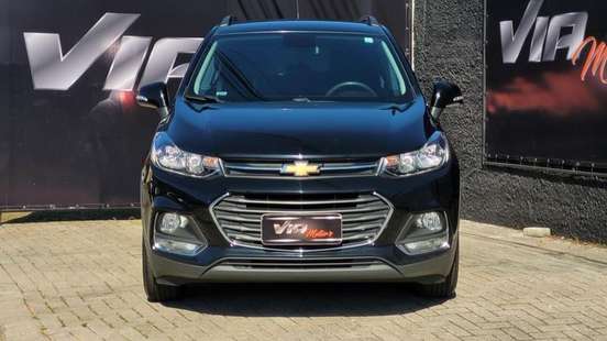 CHEVROLET-TRACKER-2019