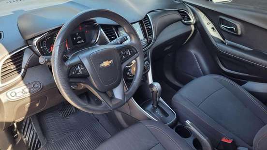 CHEVROLET-TRACKER-2019
