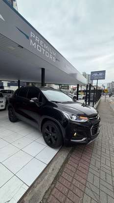 CHEVROLET-TRACKER-2018