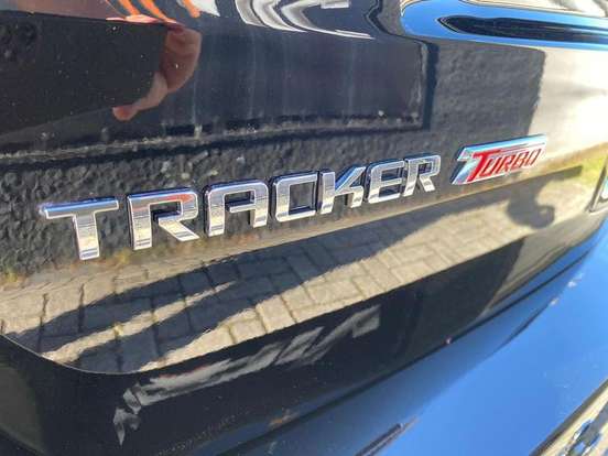 CHEVROLET-TRACKER-2018