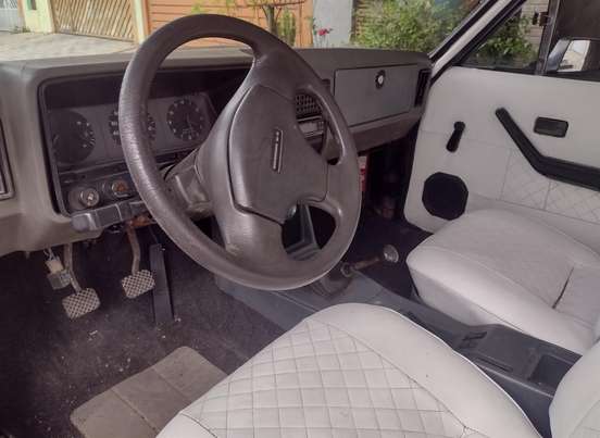 CHEVROLET-OPALA-1983