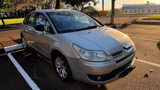 CITROËN C4 2.0 EXCLUSIVE 16V FLEX 4P AUTOMÁTICO