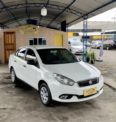 FIAT GRAND SIENA 1.0 EVO FLEX ATTRACTIVE MANUAL FIAT GRAND SIENA 1.0 EVO FLEX ATTRACTIVE MANUAL